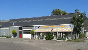 Het pand van Bakkerij Service Hagel